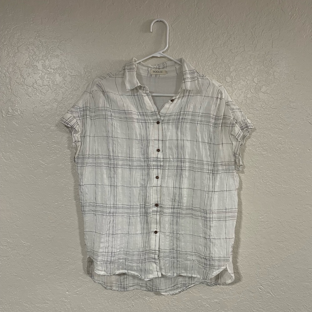 Black and white button down top